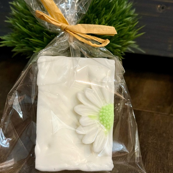 lil bit country soaps & candles by Becca Other - Handcrafted goats milk soap bar Daisy